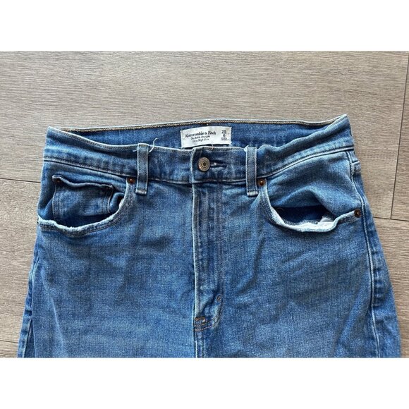 Abercrombie & Fitch Women's 28/6 The Ankle Straight Ultra High Rise Jean - Picture 3 of 7